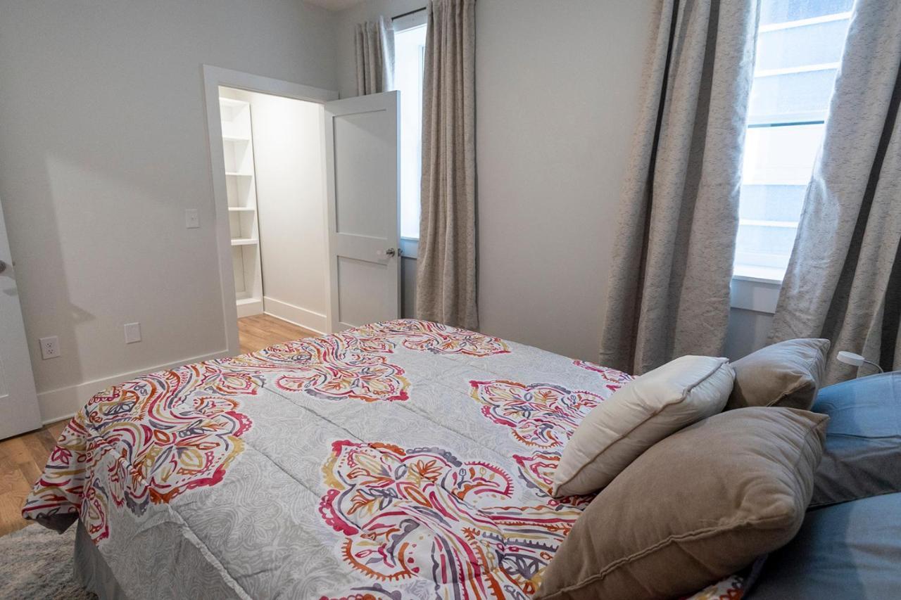 Spacious 2 Bed 2 Bath Downtown Otr Condo Minutes Walk To The Reds Bengals Stadium & More! Cincinnati Exterior foto